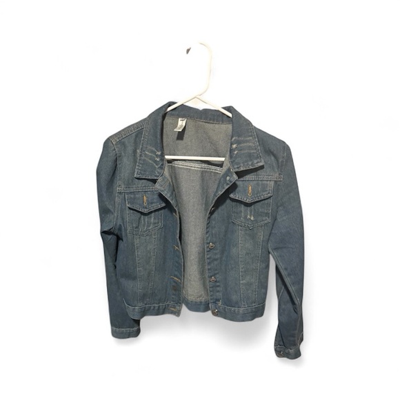 NWOT 
Aolinna Distressed Blue Denim Jacket - Picture 1 of 2